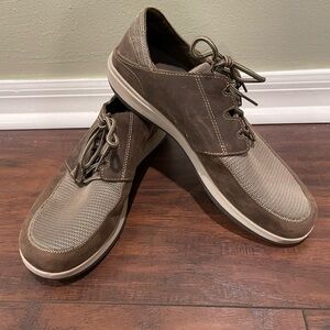 OluKai Brown Oxford Shoes with Suede Finish